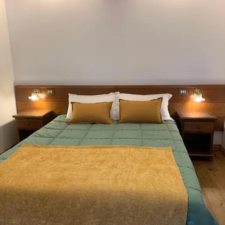 Serena Cortina Hotel 3*