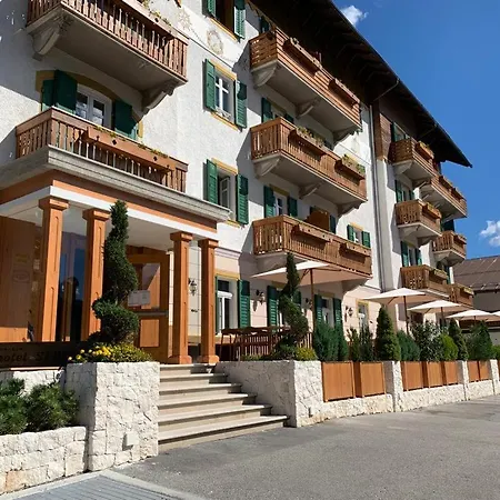 Serena Cortina Hotel Cortina dʼAmpezzo