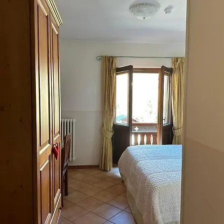 Serena Cortina Hotel 3*