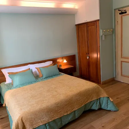 Serena Cortina Hotel 3*
