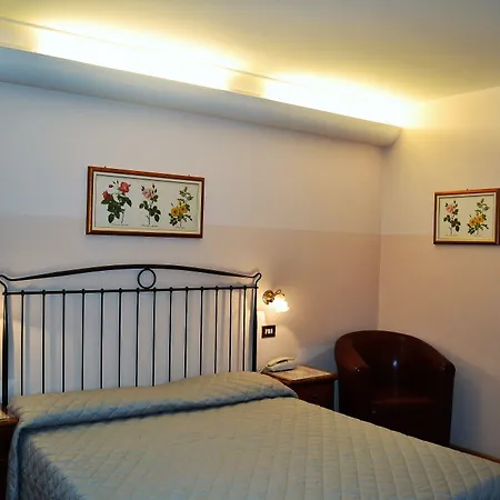 Serena Cortina 3*