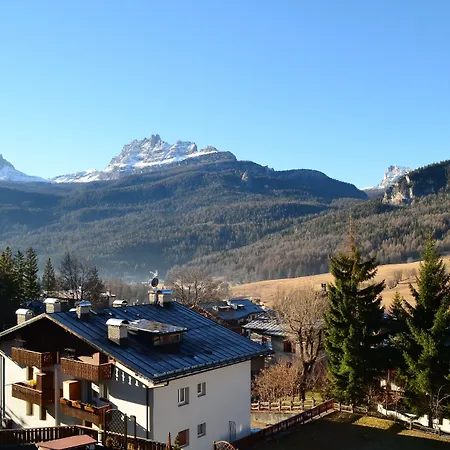 Serena Cortina Hotel