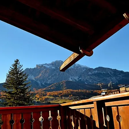 Serena Cortina Hotel