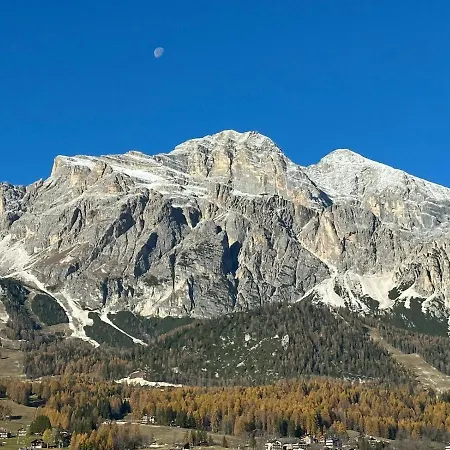 Hotel Serena Cortina 3*
