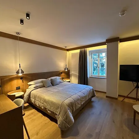 Serena Cortina Hotel
