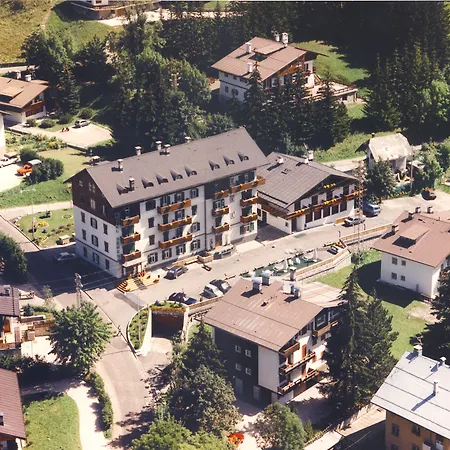 Hotell Serena Cortina