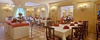 Serena Hotel 3*