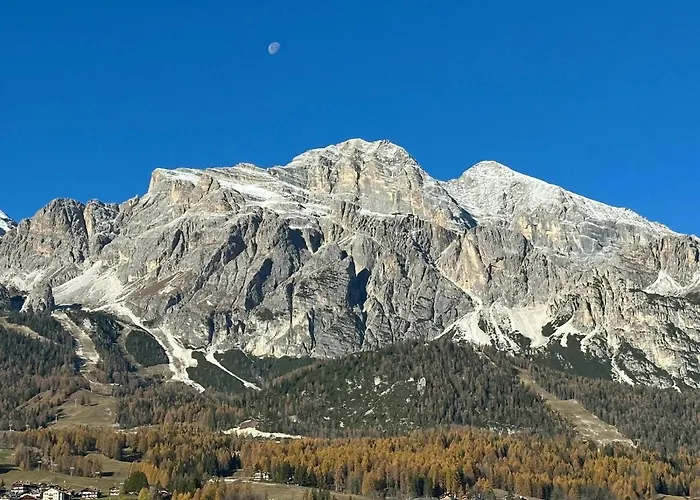 Szálloda Serena Cortina 3*