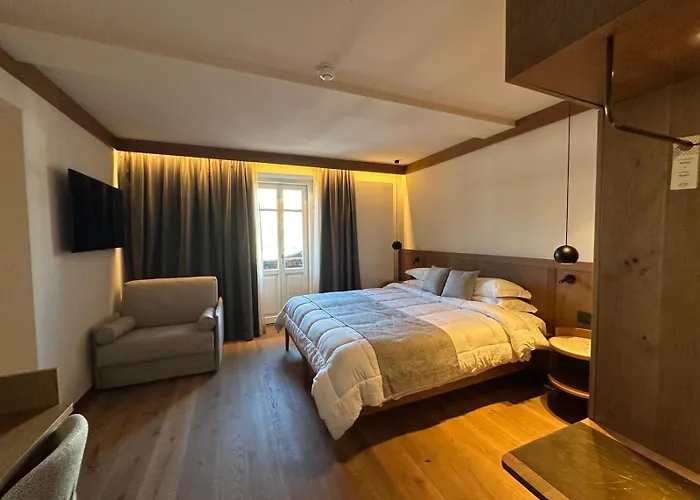 Serena Cortina Hotell 3*