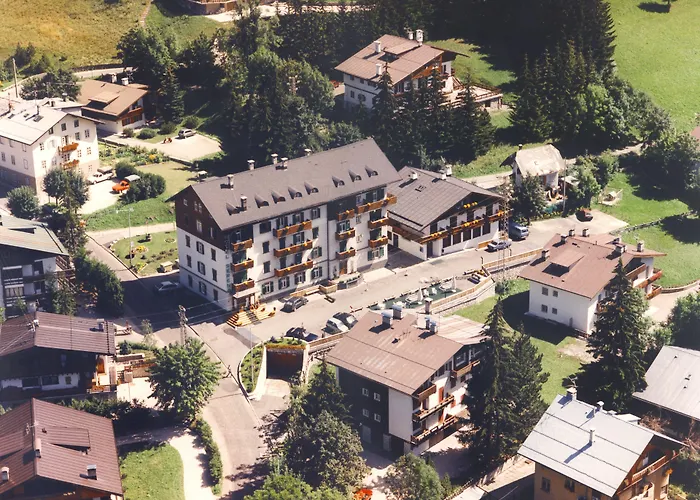 Hotell Serena Cortina