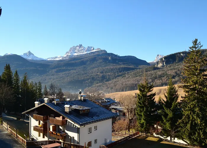 Serena Cortina Hotell